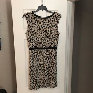 Loft Dress black & cream floral pattern size small